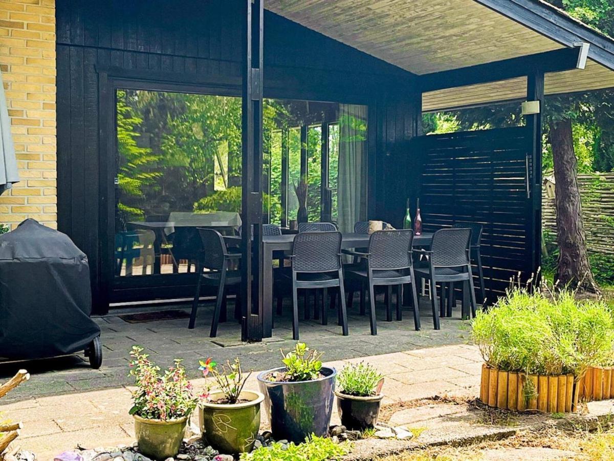 6 Person Holiday Home In V Ggerl Se Bøtø By Zewnętrze zdjęcie